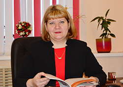САПЕРОВА Нина Павловна